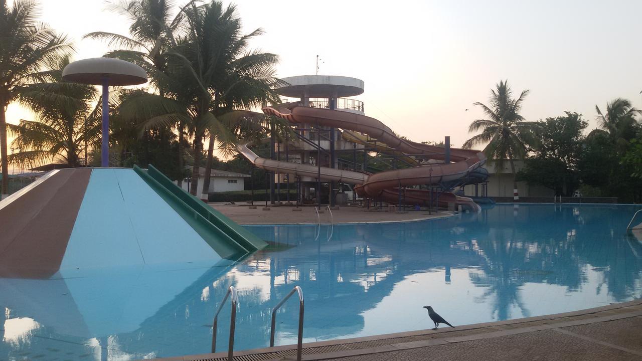 °HOTEL SHANGRILA RESORT AND WATER PARK BHIWANDI 3* (India) | BOOKED